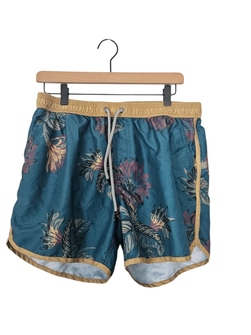 Maamgic Teal Floral Bermuda Shorts with Yellow Trim Size XL